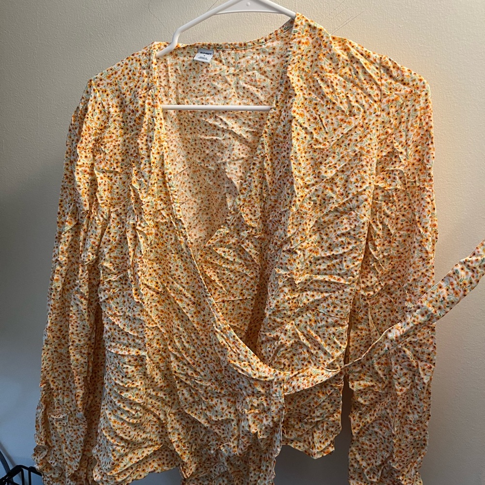 Floral wrap long sleeve shirt